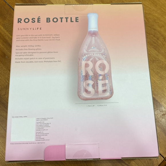 COPY - COPY - NWOT.  SunnyLife, Rose’ bottle, pool float. - Picture 6 of 12